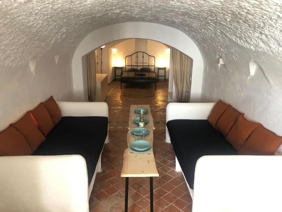 Apartamento Authentic Cave In Old City Centre Granada Exterior foto