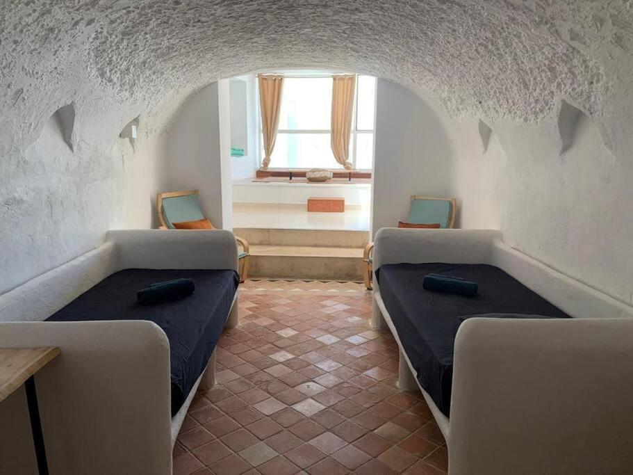 Apartamento Authentic Cave In Old City Centre Granada Exterior foto